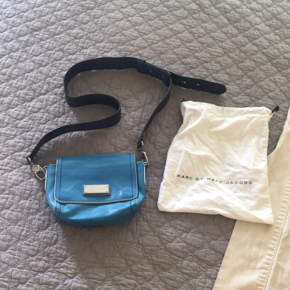 Marc by Marc Jacobs blue leather purse